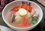 [新旅.jp] 本場・盛岡で味わう究極の冷麺体験！老舗「ぴょんぴょん舎」で感じるツルモチの衝撃