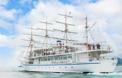 【2月13&14日限定】香川 バレンタイン・プロジェクションマッピング・クルーズ 3G37 予約