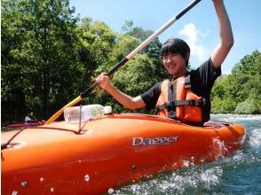 【福島・裏磐梯】3歳から参加OK！しぶきを浴びて楽しもう！小野川湖スプラッシュカヌー