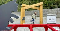 [新旅.jp] うちの猫も名誉助役に！黒部峡谷鉄道のトロッコ電車で全国唯一“猫”がつく「猫又駅」へ