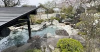 [新旅.jp] 日帰りOK！温泉と本格和食でリフレッシュ「庄川温泉ゆめつづり」自然に囲まれた露天風呂と、地物を味わう懐石料理