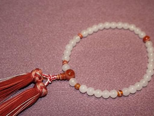 京都の工房 雄彩で念珠(数珠)作り体験