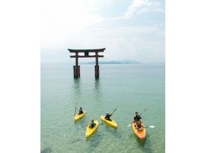 【シガリズム体験】滋賀 琵琶湖カヌー 白鬚神社・湖中鳥居をカヌーで参拝（のんびり120分）